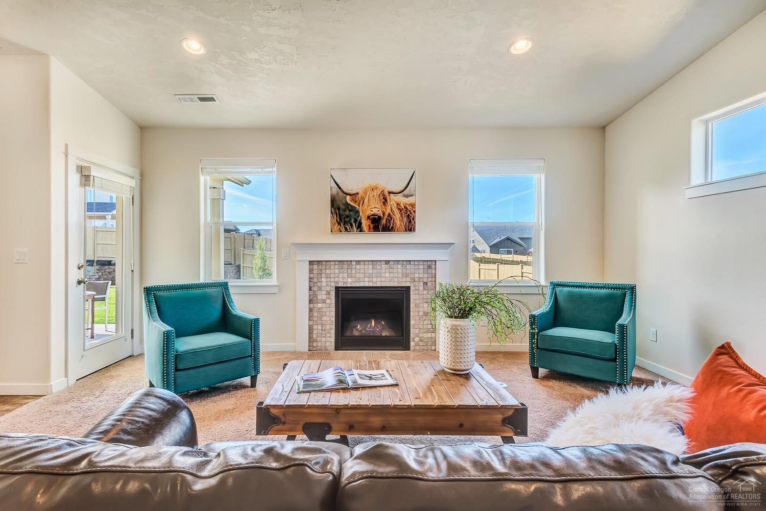4770 Southwest Volcano View Way Redmond, OR 97756 - Photo 9 of 25 Additional Photo