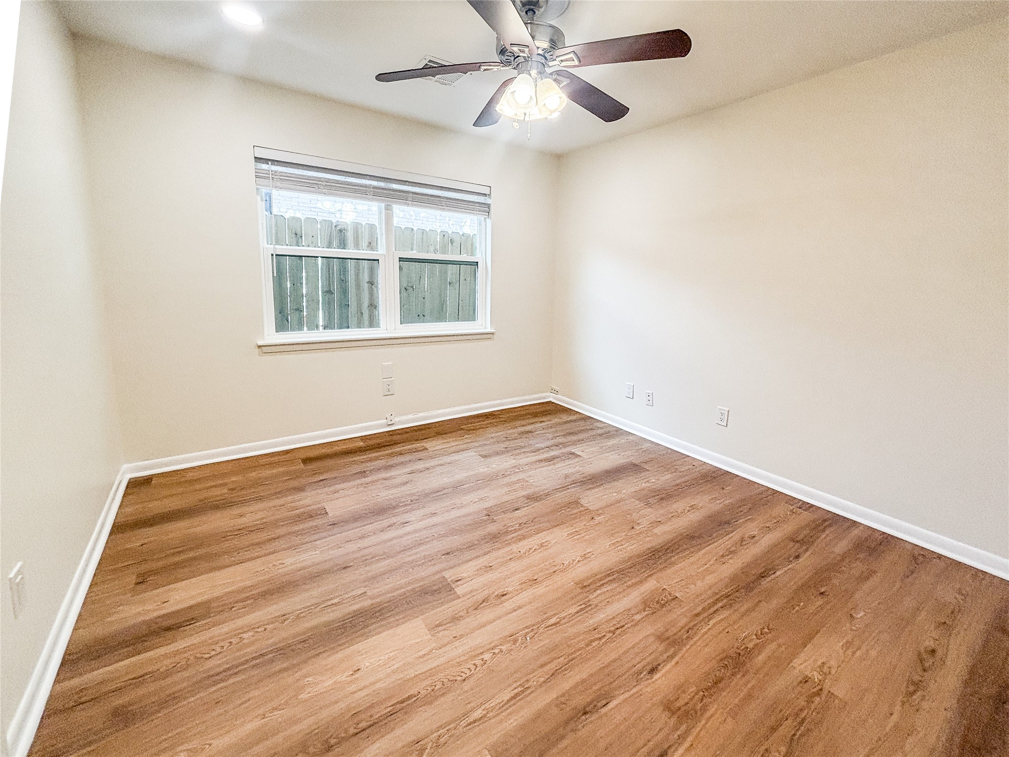 10503 Raritan Drive Houston, TX 77043 - Photo 16 of 24