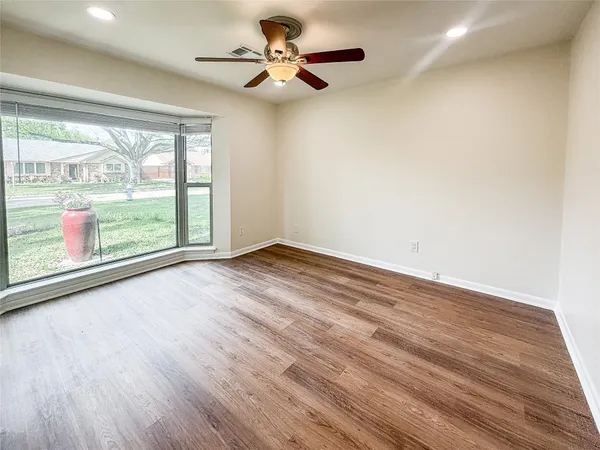 $2,600 | 10503 Raritan Drive, Houston, TX 77043