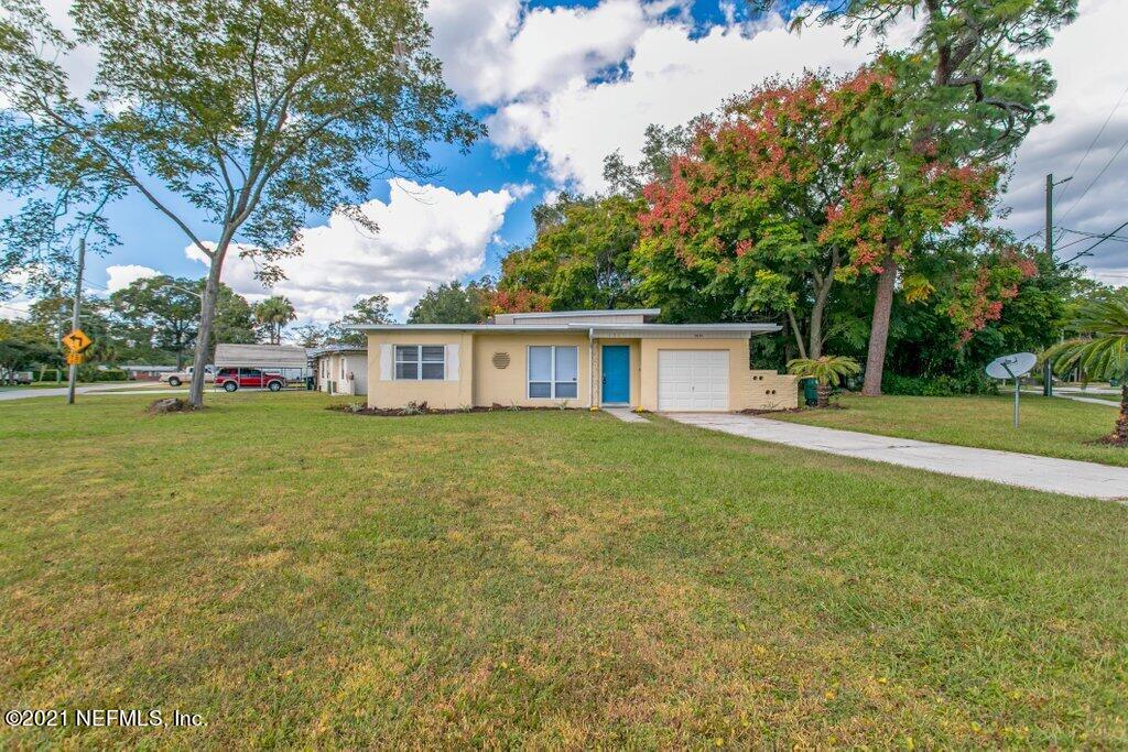 6261 Gloucester Road Jacksonville, FL 32216 - Photo 3 of 31 6261 Gloucester (2).jpg-SMALL