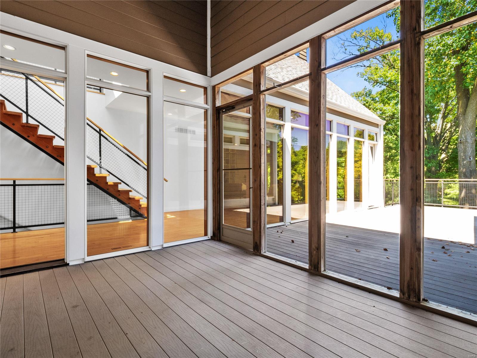 9048 Robyn Road Crestwood, MO 63126 - Photo 18 of 47