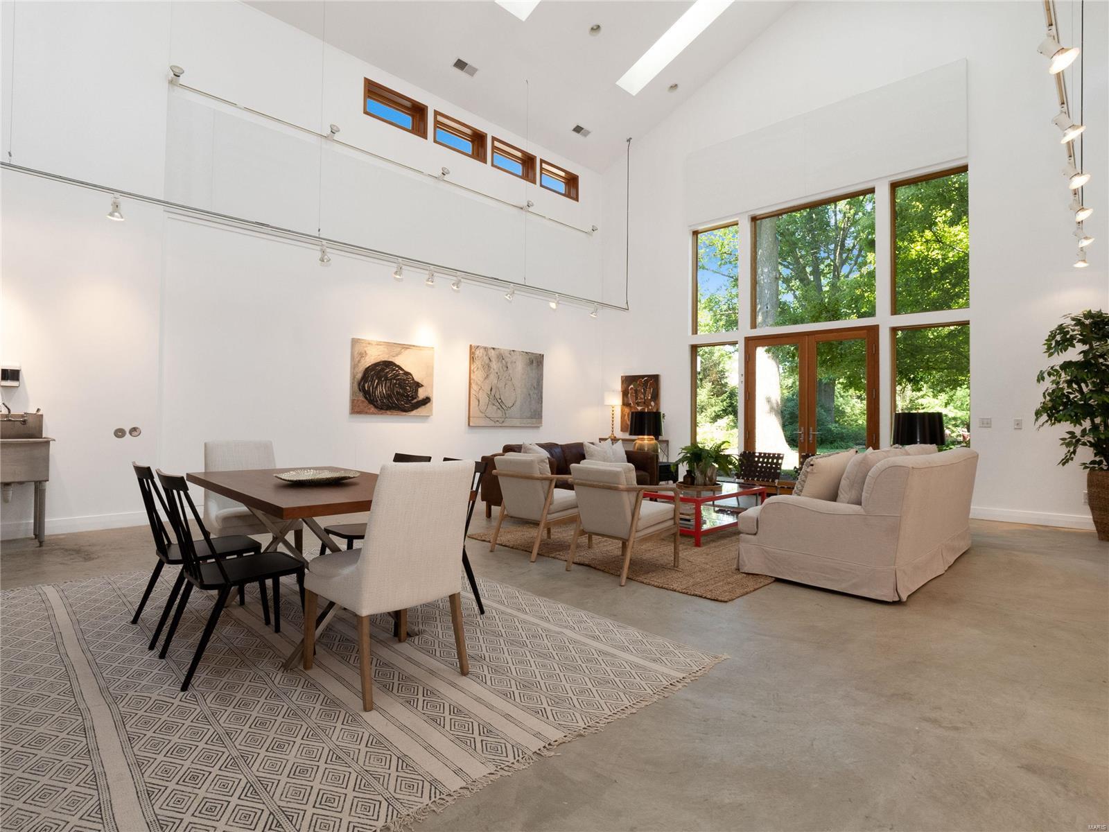 9048 Robyn Road Crestwood, MO 63126 - Photo 29 of 47