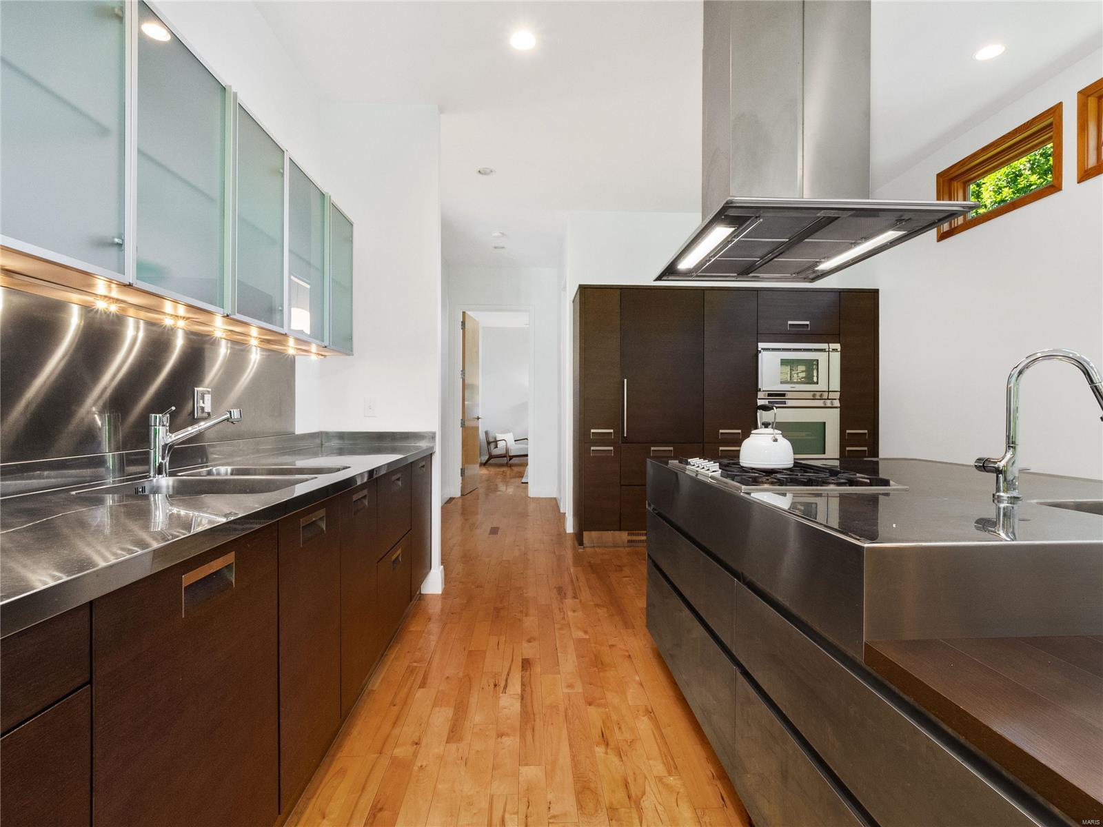 9048 Robyn Road Crestwood, MO 63126 - Photo 9 of 47