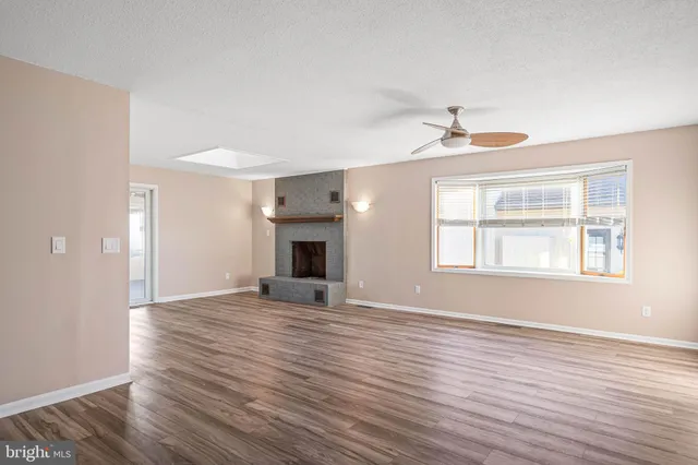 $2,300 | 521 Harbor Road, Ocean View, DE 19970