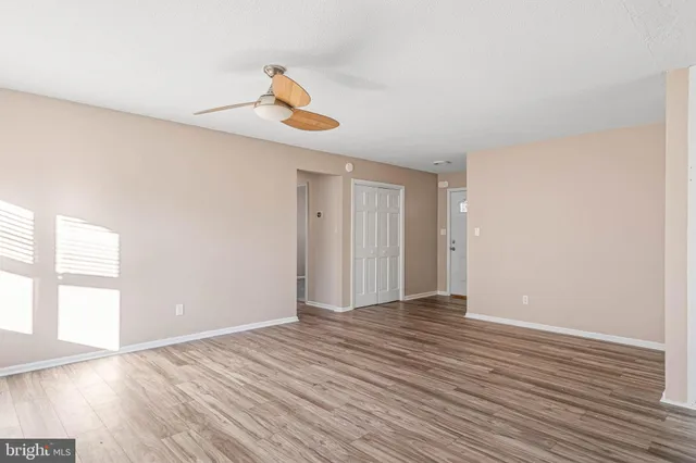 $2,300 | 521 Harbor Road, Ocean View, DE 19970