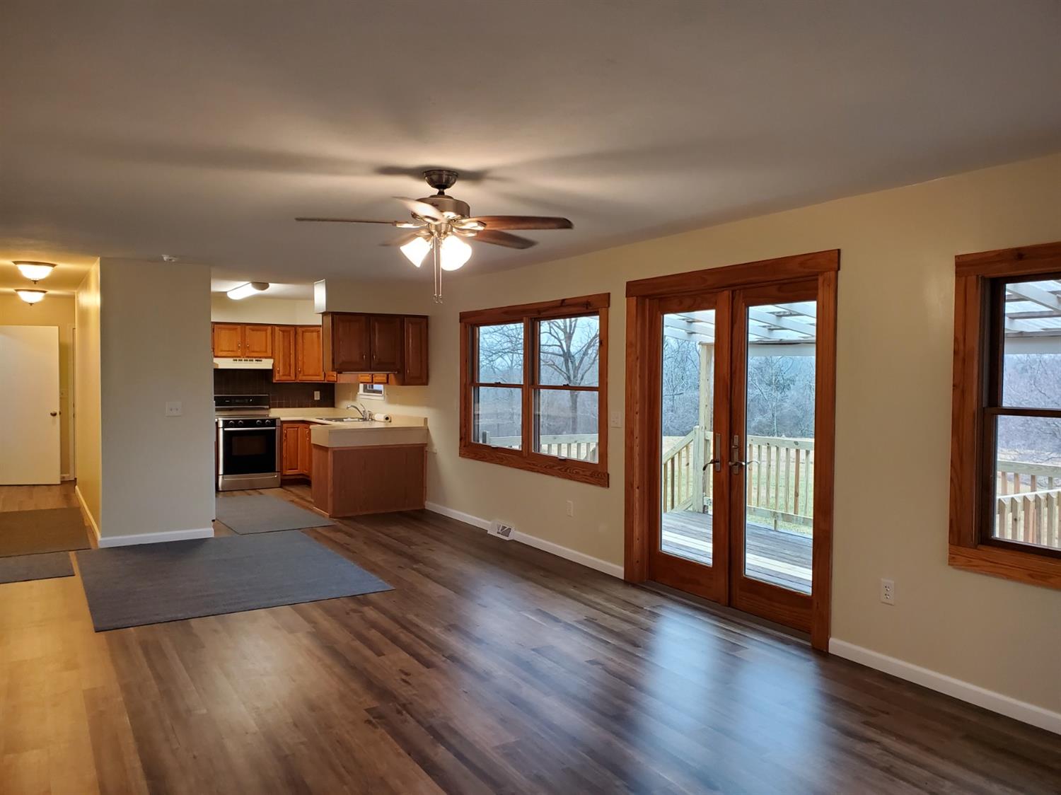 9783 Florence Hill Road Florence, IN 47020 - Photo 13 of 40