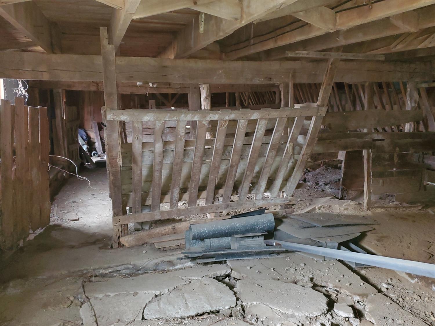 9783 Florence Hill Road Florence, IN 47020 - Photo 39 of 40 Ground floor of the barn