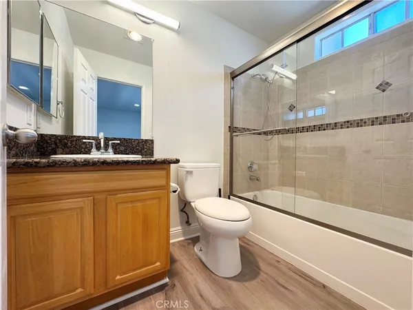 $728,000 | 49 North Parkwood Avenue, Unit 7, Pasadena, CA 91107