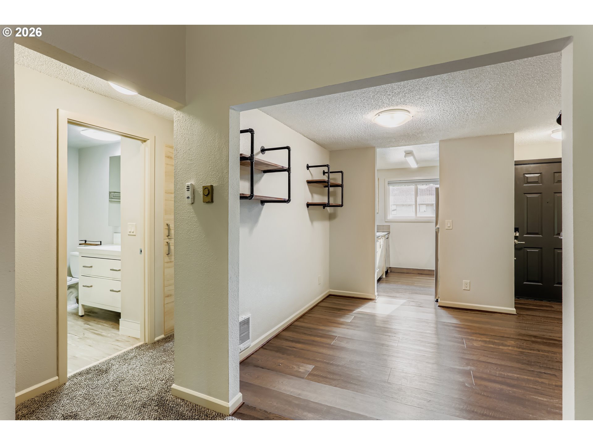 5160 Southwest 180th Avenue, Unit 6 Beaverton, OR 97078 - Photo 13 of 30