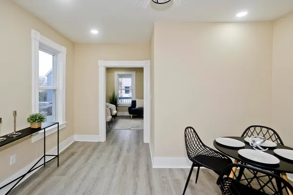 $259,900 | 21 Chester Street, Springfield, MA 01105