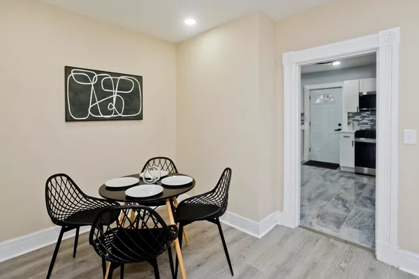 $259,900 | 21 Chester Street, Springfield, MA 01105