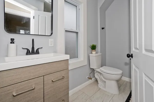 $259,900 | 21 Chester Street, Springfield, MA 01105