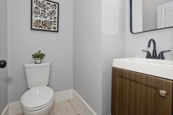 $259,900 | 21 Chester Street, Springfield, MA 01105