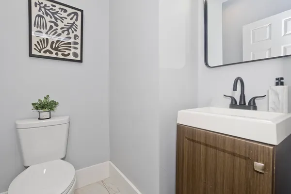 $259,900 | 21 Chester Street, Springfield, MA 01105