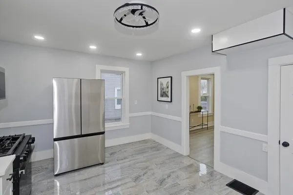 $259,900 | 21 Chester Street, Springfield, MA 01105