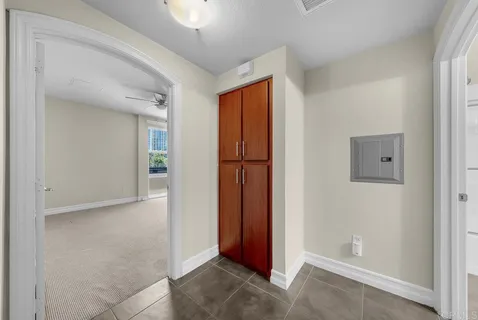 $459,000 | 550 Park Boulevard, Unit 2408, San Diego, CA 92101