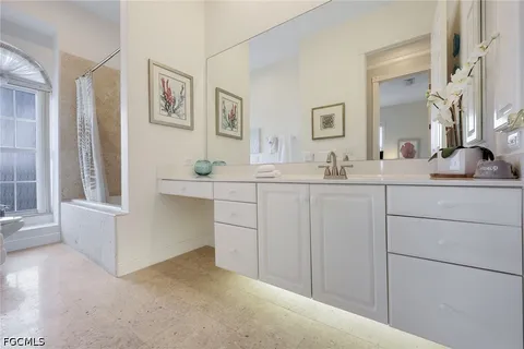 $1,850,000 | 5312 Southwest 28th Place, Cape Coral, FL 33914