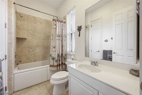 $1,850,000 | 5312 Southwest 28th Place, Cape Coral, FL 33914