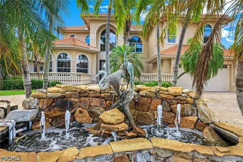 $1,850,000 | 5312 Southwest 28th Place, Cape Coral, FL 33914