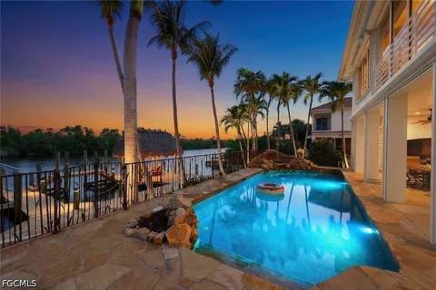 $1,850,000 | 5312 Southwest 28th Place, Cape Coral, FL 33914