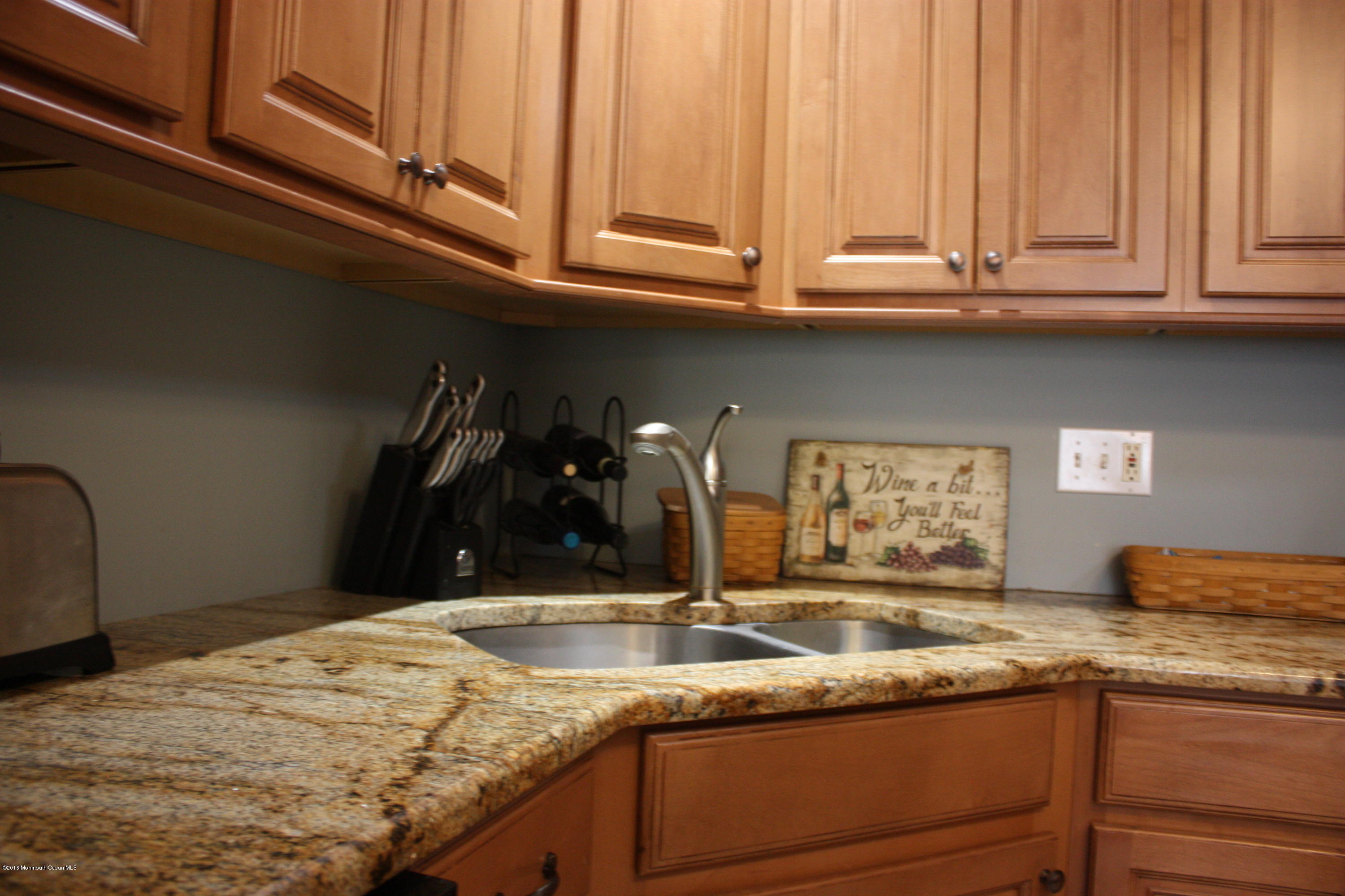 205 Clipper Road Manahawkin, NJ 08050 - Photo 11 of 37 IMG_2729