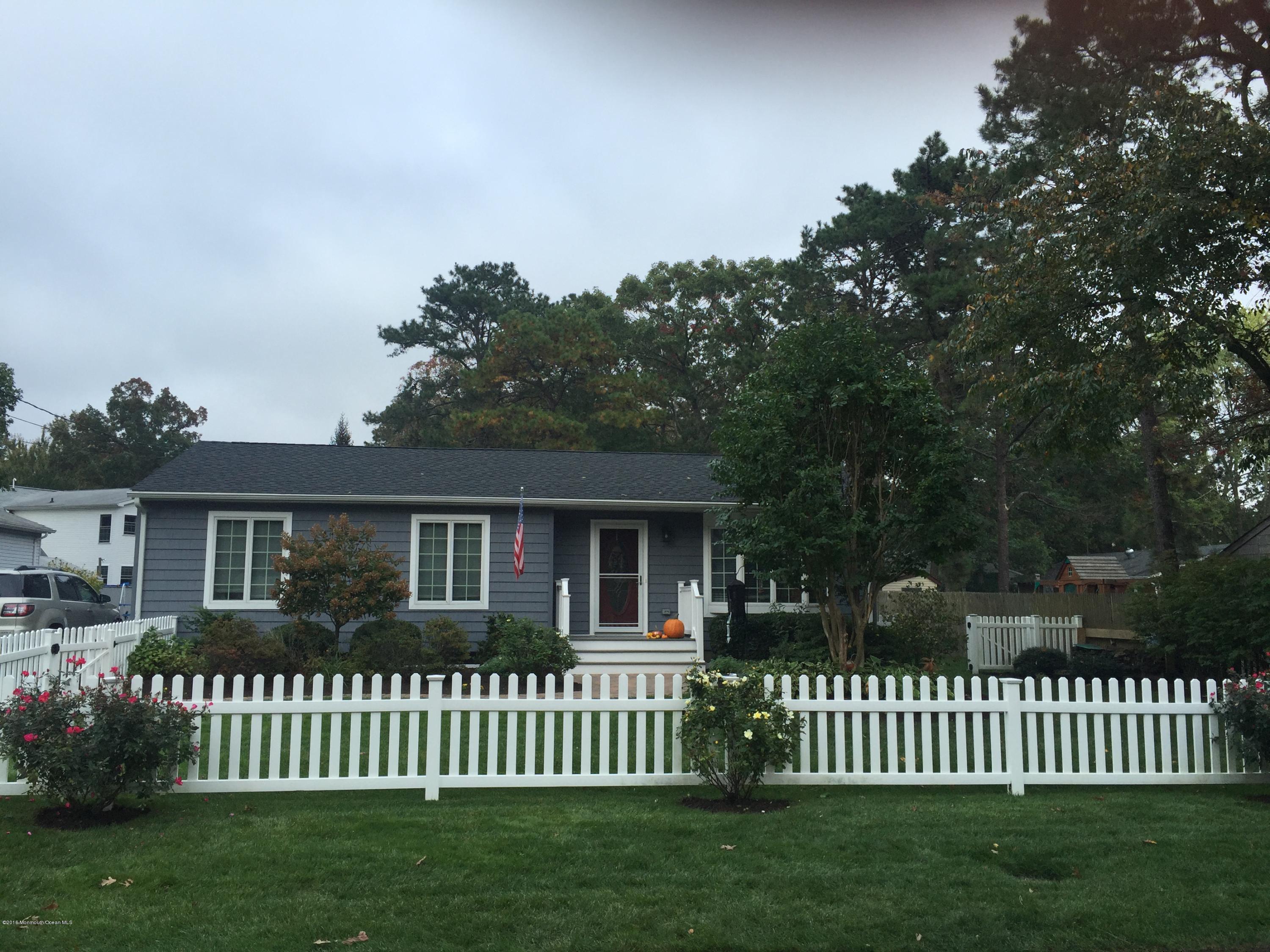 205 Clipper Road Manahawkin, NJ 08050 - Photo 3 of 37 IMG_6394