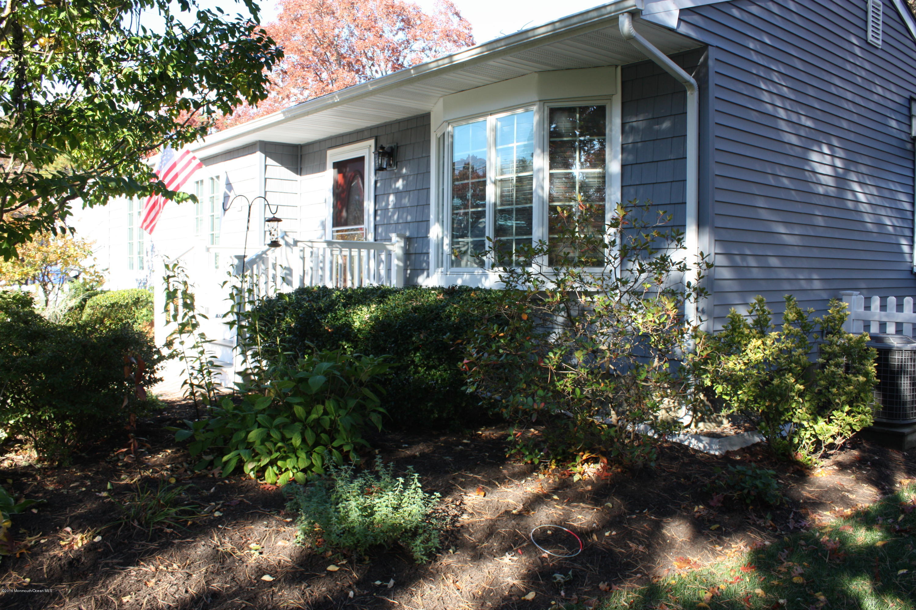 205 Clipper Road Manahawkin, NJ 08050 - Photo 4 of 37 IMG_2772