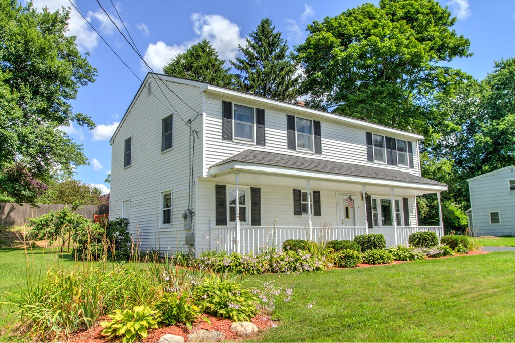 9 Matthew Road Billerica, MA 01821 - Photo 1 of 30
