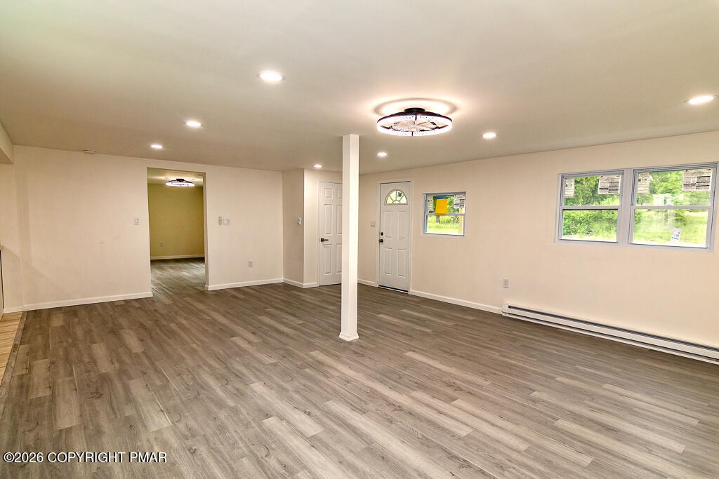 174 Sand Spring Road Cresco, PA 18326 - Photo 13 of 40 1st Floor