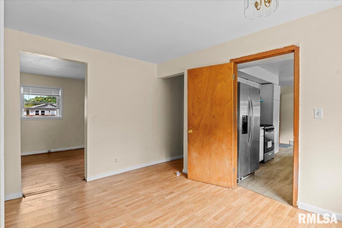 3418 South Park Avenue Springfield, IL 62704 - Photo 8 of 31