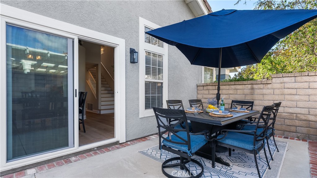 23462 Riversbridge Way Valencia, CA 91354 - Photo 38 of 57