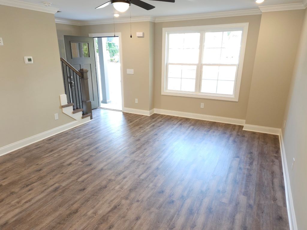 609 Fairview Avenue, Unit B Murfreesboro, TN 37130 - Photo 3 of 13