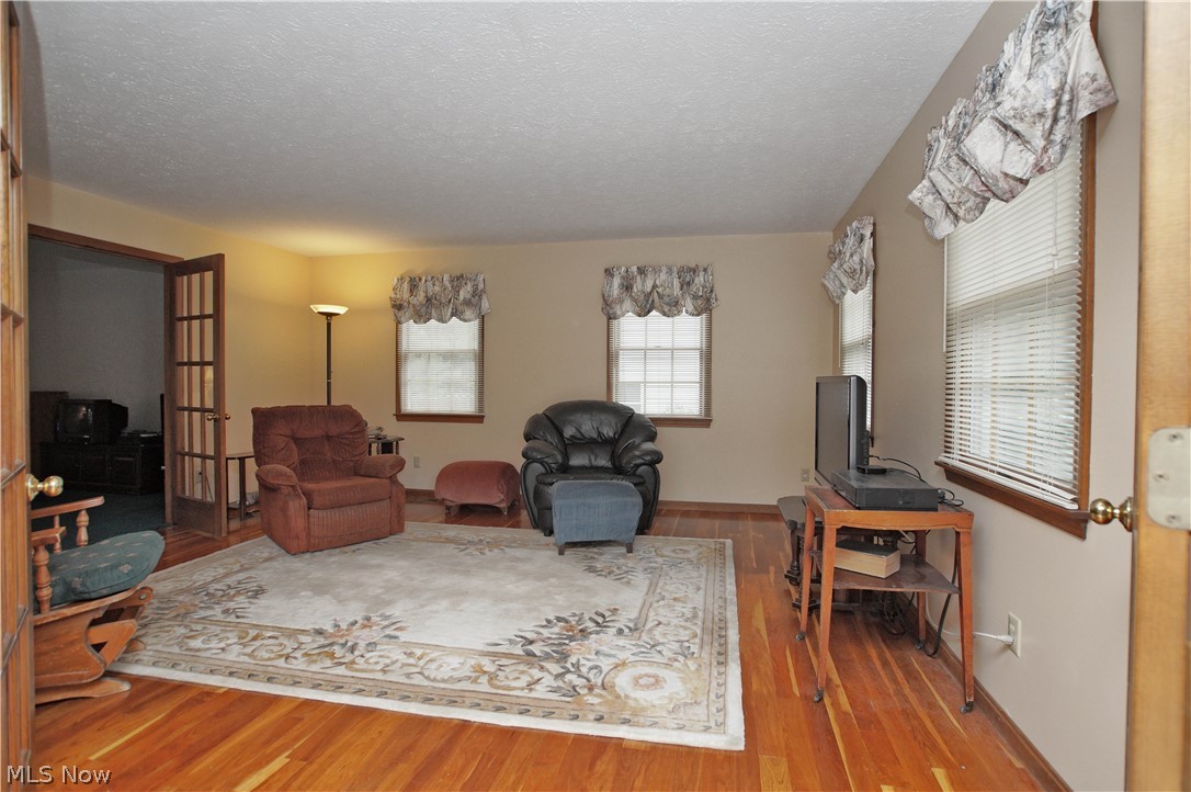 4567 South Ridge Road Perry, OH 44081 - Photo 2 of 35