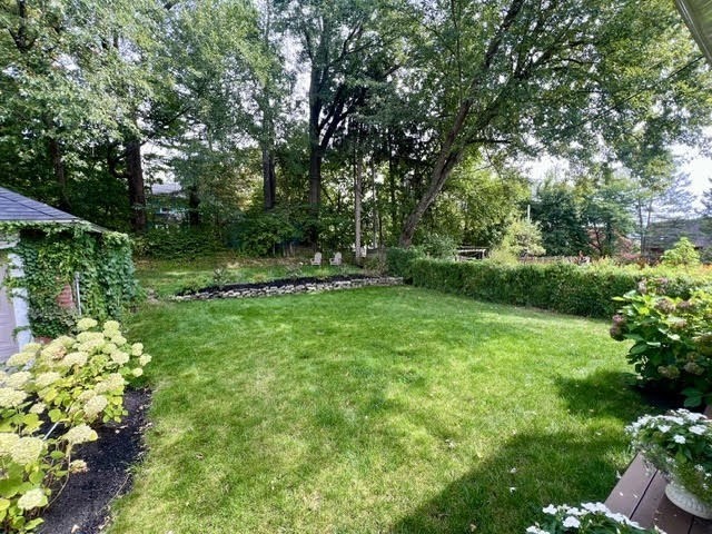 22 Longfellow Road Worcester, MA 01602 - Photo 30 of 32