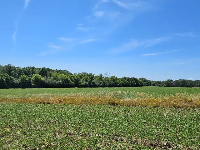 $3,499,000 | W240S10240 Castle Road, Vernon, WI 53103