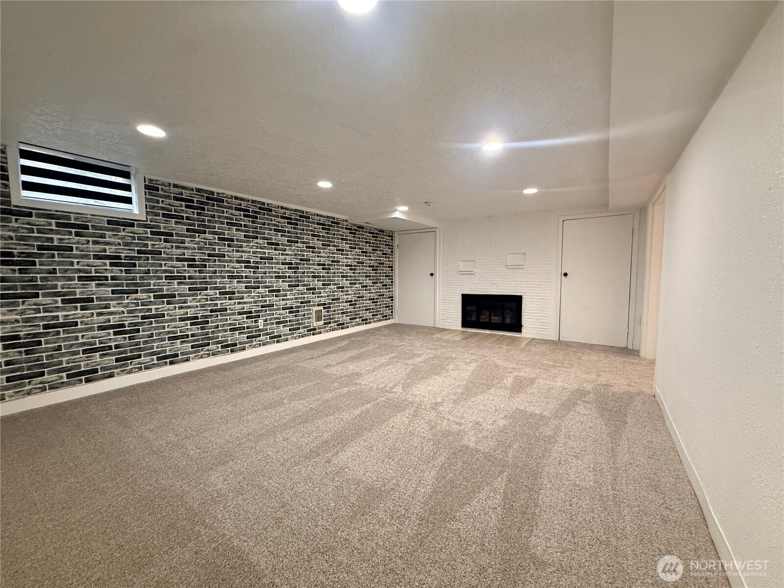 2126 Lewis River Road Woodland, WA 98674 - Photo 20 of 23 a view of empty room with wooden floor