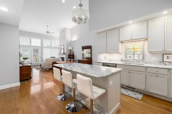 $495,000 | 19 Bella Vista Circle, Glocester, RI 02814