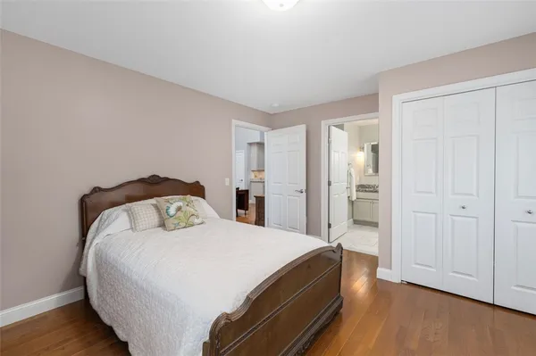 $495,000 | 19 Bella Vista Circle, Glocester, RI 02814