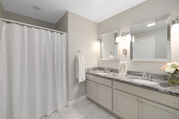 $495,000 | 19 Bella Vista Circle, Glocester, RI 02814