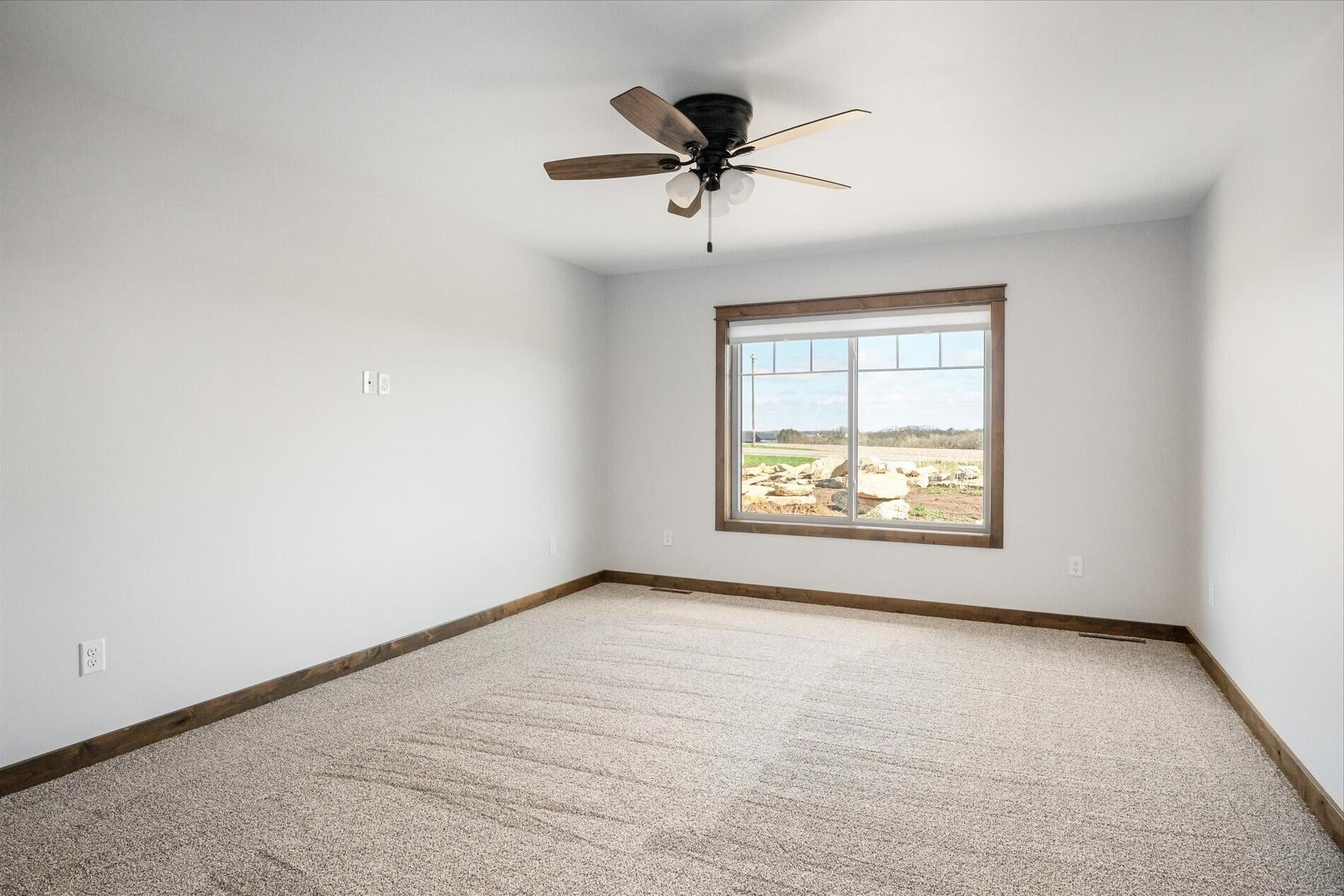 S4674 Erickson Lane Jefferson, WI 54665 - Photo 11 of 20 12-S4674 Erickson Ln Viroqua-06240