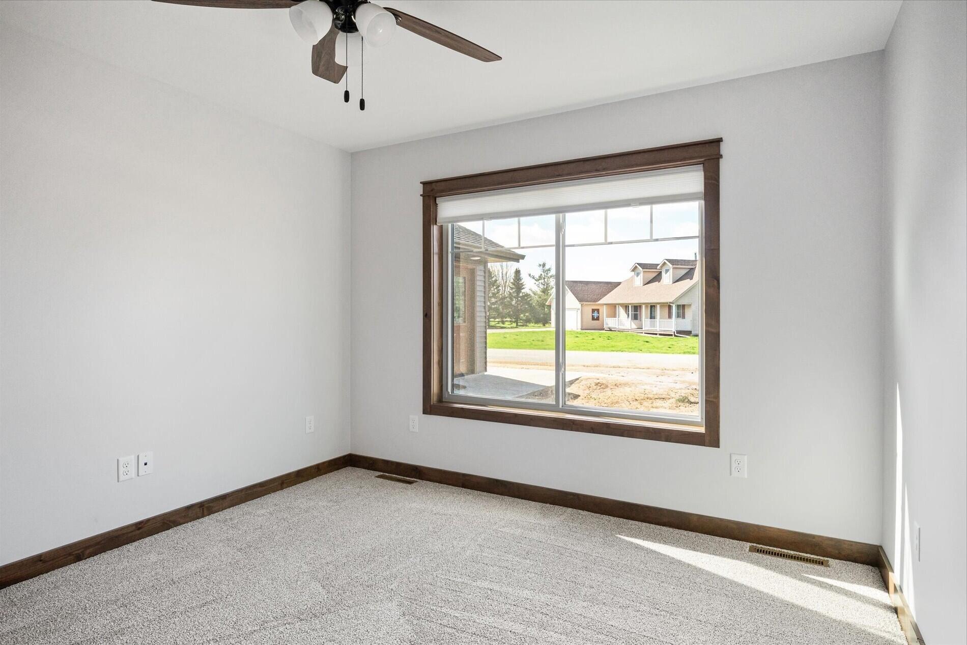 S4674 Erickson Lane Jefferson, WI 54665 - Photo 12 of 20 04-S4674 Erickson Ln Viroqua-06130