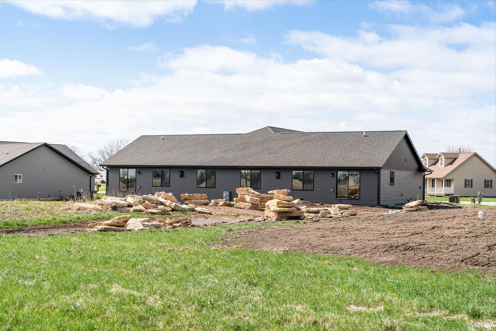 S4674 Erickson Lane Jefferson, WI 54665 - Photo 16 of 20 20-S4674 Erickson Ln Viroqua-09147