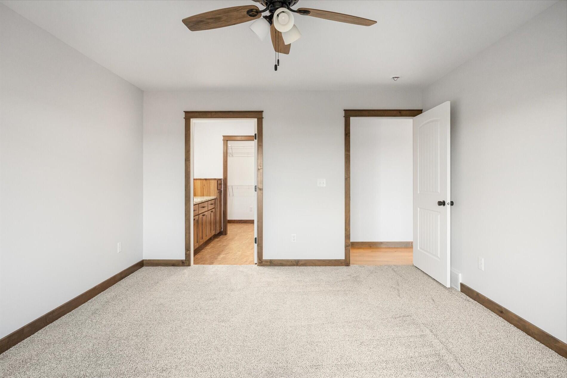 S4674 Erickson Lane Jefferson, WI 54665 - Photo 8 of 20 13-S4674 Erickson Ln Viroqua-06245