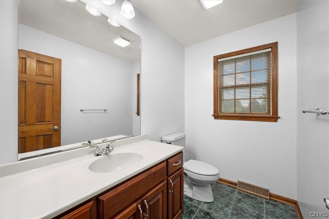 7490 Beebe Bridge Road Lenox, NY 13032 - Photo 20 of 50