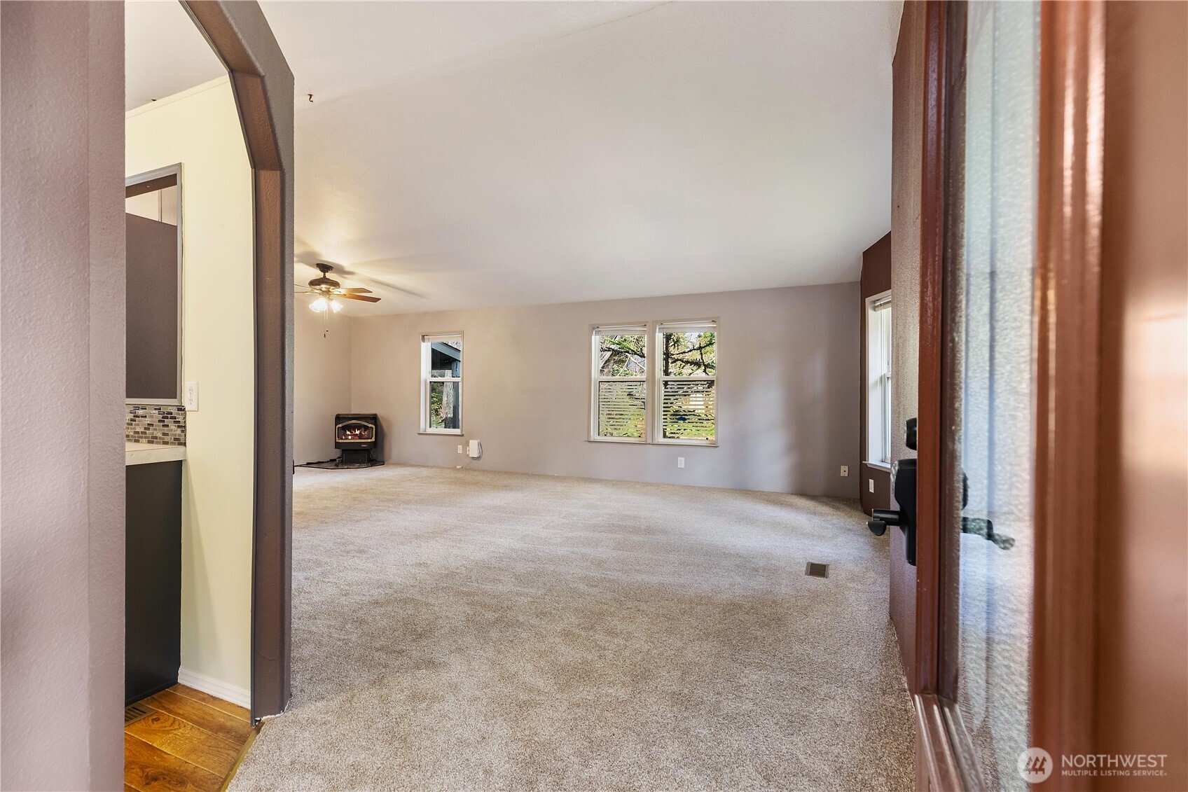 15933 Goldbar Drive Gold Bar, WA 98251 - Photo 3 of 24