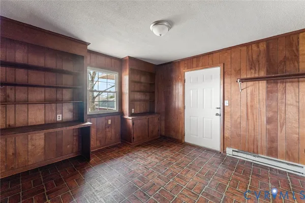 $289,900 | 17302 McKenney Avenue, Dewitt, VA 23840