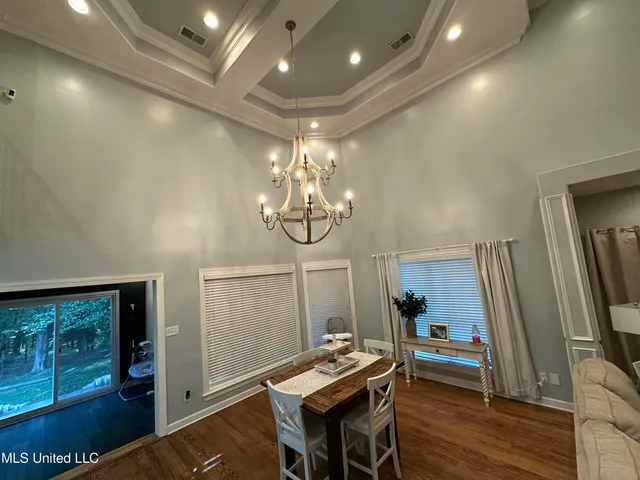 $325,000 | 4185 Laws Hill Road, Waterford, MS 38685