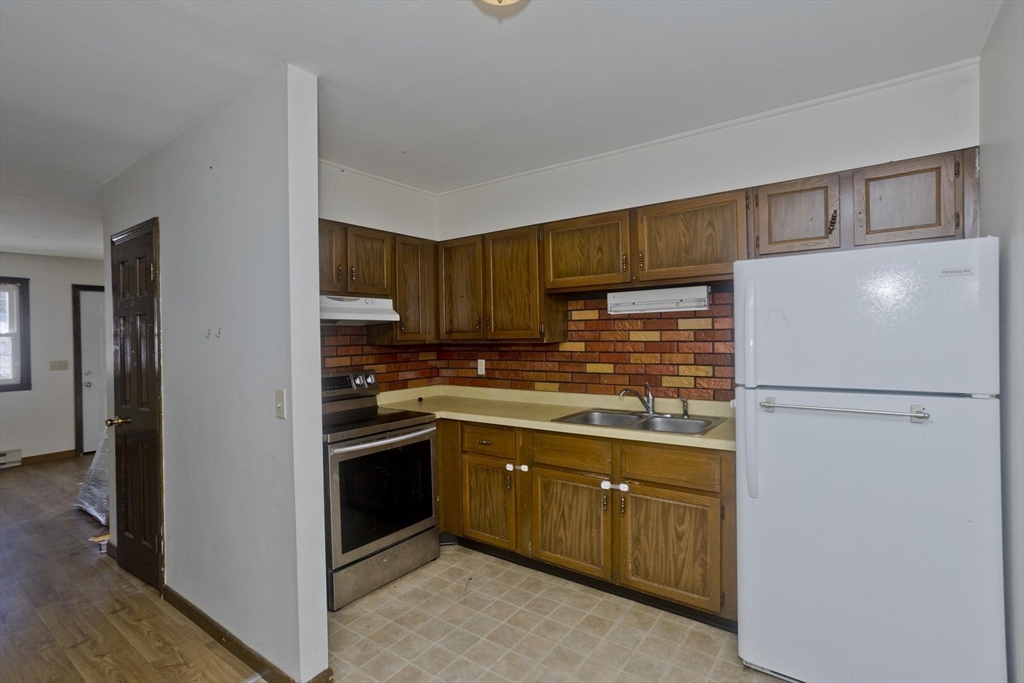 236 State Street, Unit 236 Belchertown, MA 01007 - Photo 5 of 24