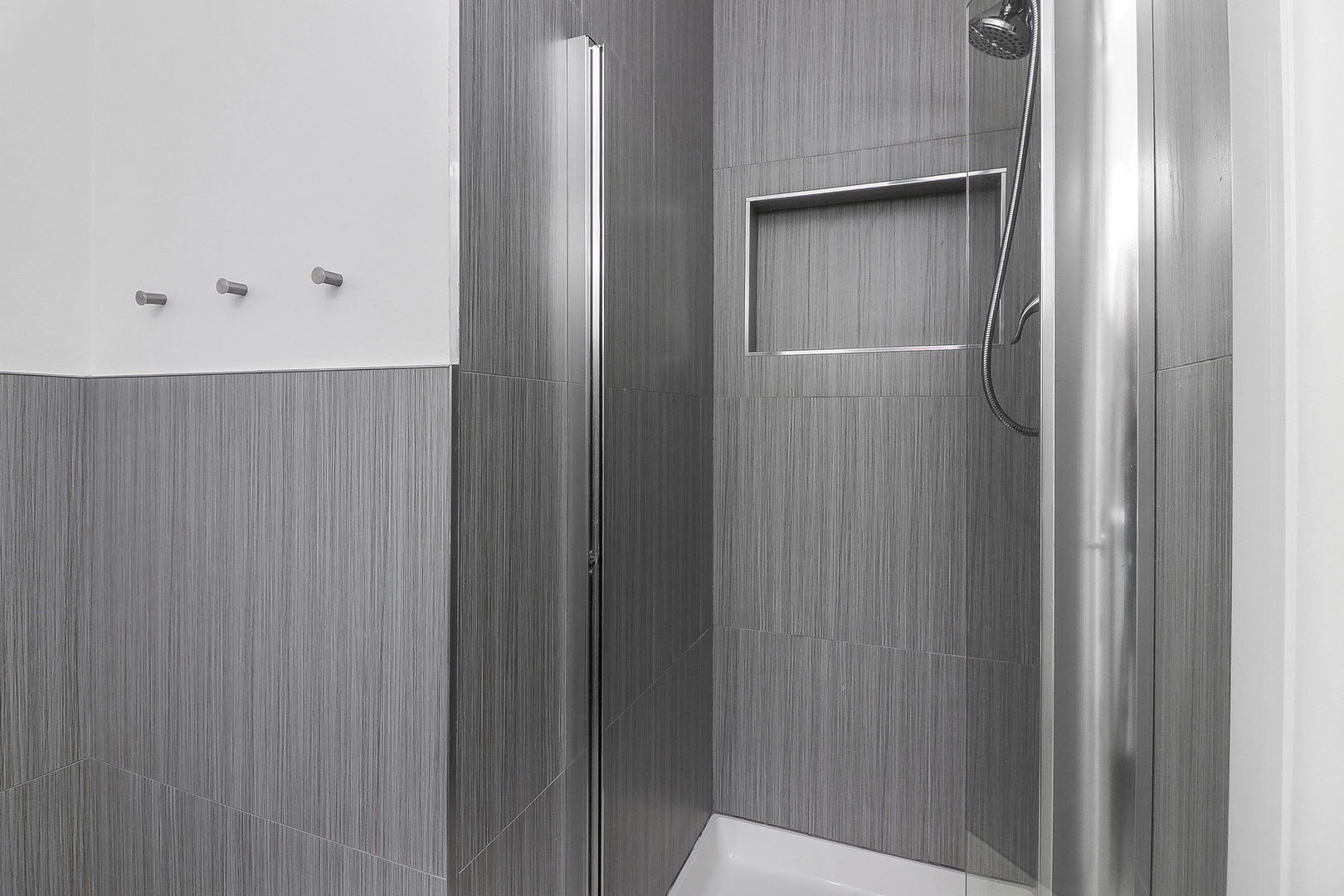 201 North Waters Edge Drive, Unit 302 Glendale Heights, IL 60139 - Photo 11 of 18 a close view of wooden cabinets