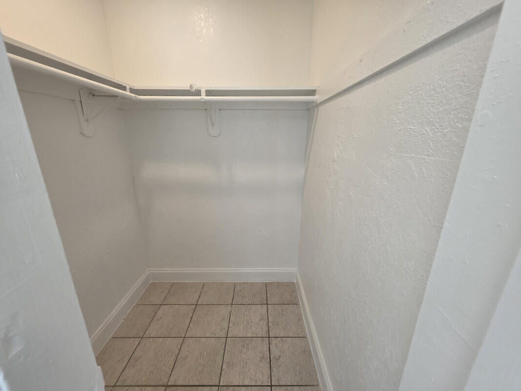 511 Banks Road, Unit 3 Margate, FL 33063 - Photo 4 of 7 1000264116jpg